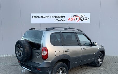 Chevrolet Niva I рестайлинг, 2017 год, 840 000 рублей, 7 фотография