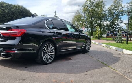 BMW 7 серия, 2016 год, 3 990 000 рублей, 13 фотография