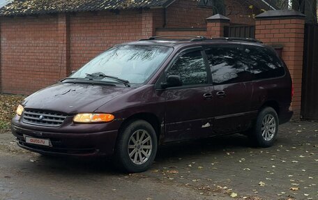 Plymouth Voyager III, 1998 год, 155 000 рублей, 2 фотография