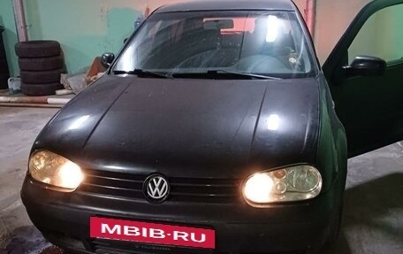 Volkswagen Golf IV, 2002 год, 500 000 рублей, 2 фотография