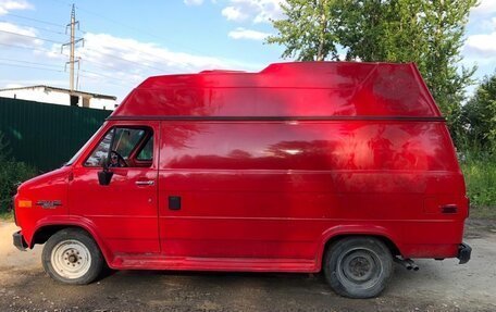 Chevrolet Van, 1989 год, 1 400 000 рублей, 3 фотография