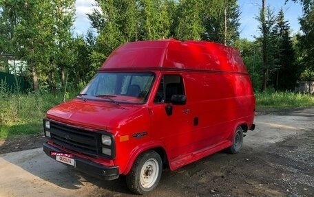 Chevrolet Van, 1989 год, 1 400 000 рублей, 2 фотография