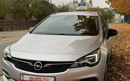 Opel Astra K, 2021 год, 1 800 000 рублей, 6 фотография