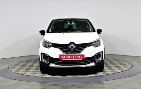 Renault Kaptur I рестайлинг, 2019 год, 1 837 000 рублей, 2 фотография