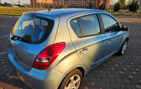 Hyundai i20 IB рестайлинг, 2010 год, 670 000 рублей, 6 фотография