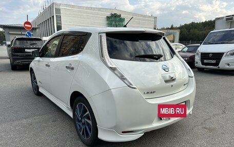 Nissan Leaf I, 2016 год, 970 000 рублей, 11 фотография