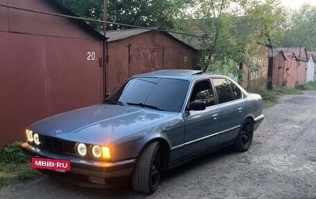 BMW 5 серия, 1989 год, 395 000 рублей, 2 фотография