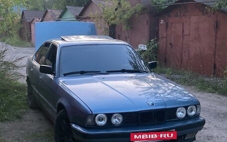 BMW 5 серия, 1989 год, 395 000 рублей, 3 фотография