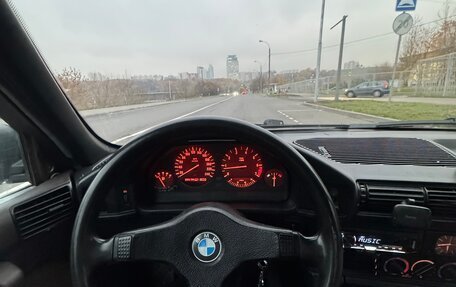 BMW 5 серия, 1989 год, 395 000 рублей, 30 фотография