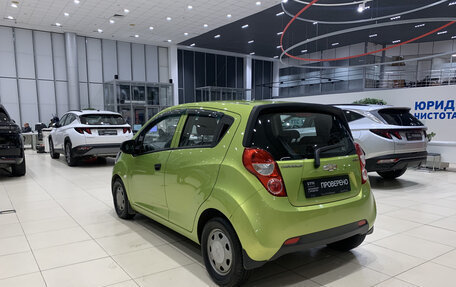 Chevrolet Spark III, 2013 год, 825 000 рублей, 7 фотография