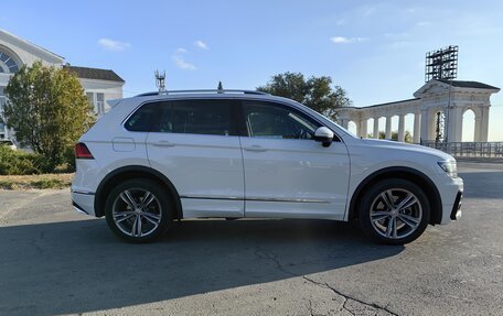 Volkswagen Tiguan II, 2019 год, 3 550 000 рублей, 4 фотография