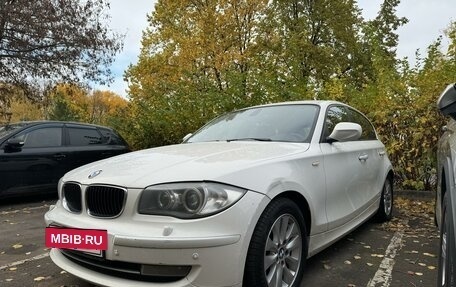 BMW 1 серия, 2011 год, 1 070 000 рублей, 5 фотография