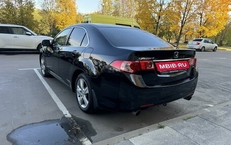 Honda Accord VIII рестайлинг, 2011 год, 1 350 000 рублей, 3 фотография