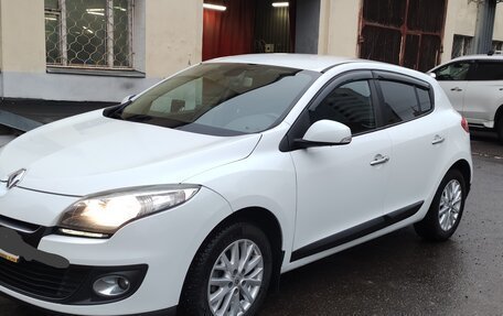 Renault Megane III, 2013 год, 900 000 рублей, 4 фотография