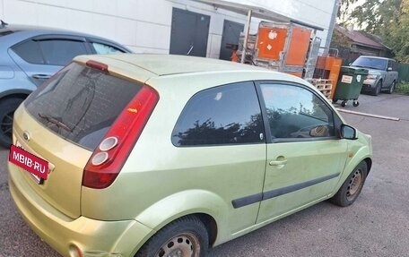 Ford Fiesta, 2006 год, 340 000 рублей, 2 фотография