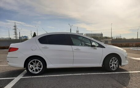 Peugeot 408 I рестайлинг, 2014 год, 720 000 рублей, 3 фотография