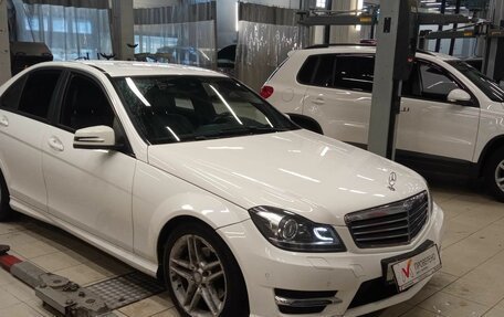 Mercedes-Benz C-Класс, 2013 год, 1 390 000 рублей, 2 фотография