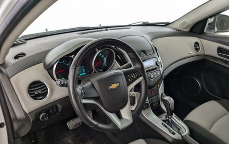 Chevrolet Cruze II, 2014 год, 1 040 000 рублей, 16 фотография