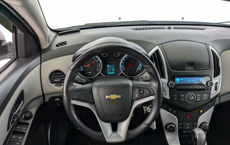 Chevrolet Cruze II, 2014 год, 1 040 000 рублей, 24 фотография