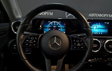 Mercedes-Benz A-Класс, 2020 год, 3 090 000 рублей, 21 фотография