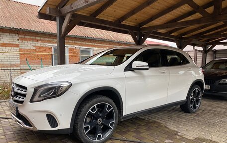 Mercedes-Benz GLA, 2019 год, 2 900 000 рублей, 3 фотография