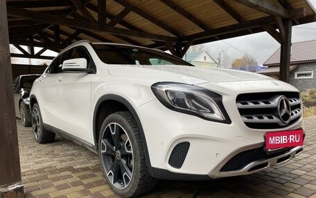 Mercedes-Benz GLA, 2019 год, 2 900 000 рублей, 2 фотография