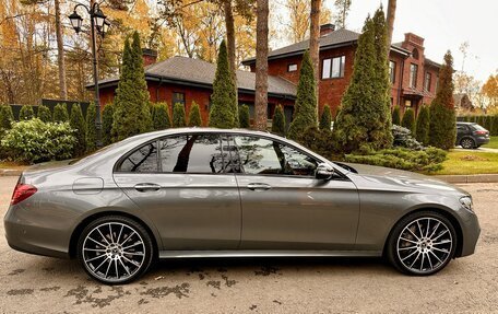 Mercedes-Benz E-Класс, 2019 год, 5 790 000 рублей, 32 фотография