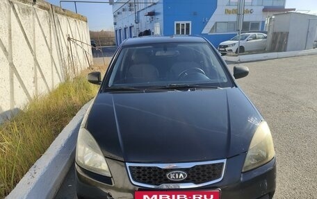 KIA Rio II, 2011 год, 600 000 рублей, 3 фотография