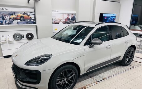 Porsche Macan I рестайлинг, 2022 год, 9 900 000 рублей, 3 фотография