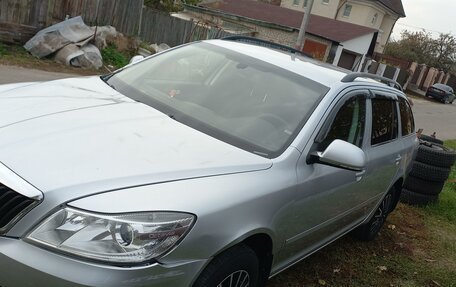 Skoda Octavia, 2011 год, 850 000 рублей, 24 фотография