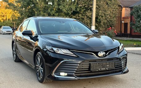 Toyota Camry, 2023 год, 3 900 000 рублей, 3 фотография