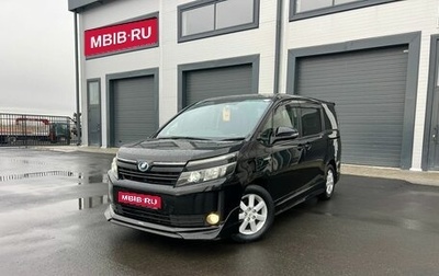 Toyota Voxy III, 2014 год, 2 549 000 рублей, 1 фотография