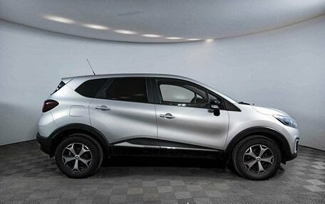 Renault Kaptur I рестайлинг, 2019 год, 1 675 000 рублей, 4 фотография