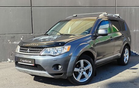 Mitsubishi Outlander III рестайлинг 3, 2008 год, 699 000 рублей, 3 фотография