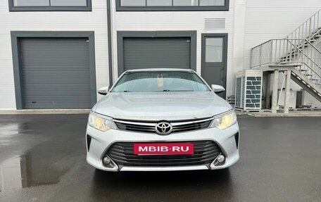 Toyota Camry, 2015 год, 2 299 000 рублей, 9 фотография