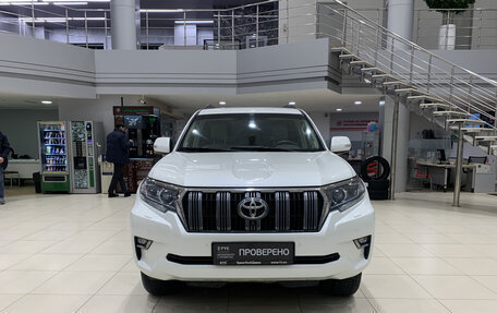 Toyota Land Cruiser Prado 150 рестайлинг 2, 2018 год, 5 450 000 рублей, 2 фотография