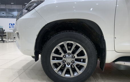 Toyota Land Cruiser Prado 150 рестайлинг 2, 2018 год, 5 450 000 рублей, 18 фотография