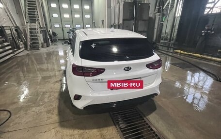 KIA cee'd III, 2018 год, 1 750 000 рублей, 2 фотография