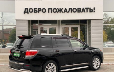 Toyota Highlander III, 2013 год, 1 800 000 рублей, 7 фотография