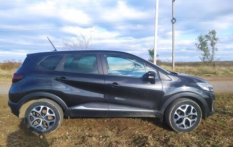 Renault Kaptur I рестайлинг, 2020 год, 1 950 000 рублей, 2 фотография