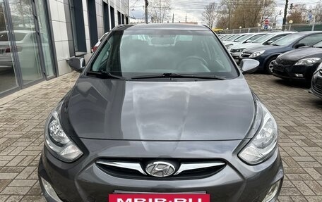 Hyundai Solaris II рестайлинг, 2013 год, 835 000 рублей, 2 фотография