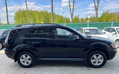 Mitsubishi Outlander III рестайлинг 3, 2011 год, 1 465 000 рублей, 8 фотография