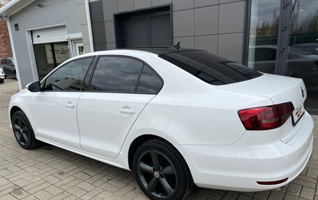 Volkswagen Jetta VI, 2015 год, 1 255 000 рублей, 5 фотография