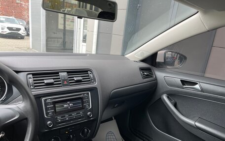 Volkswagen Jetta VI, 2015 год, 1 255 000 рублей, 19 фотография