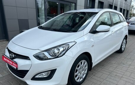 Hyundai i30 II рестайлинг, 2013 год, 1 365 000 рублей, 3 фотография