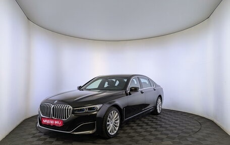 BMW 7 серия, 2019 год, 5 450 000 рублей, 1 фотография