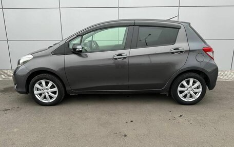 Toyota Vitz, 2012 год, 899 000 рублей, 8 фотография