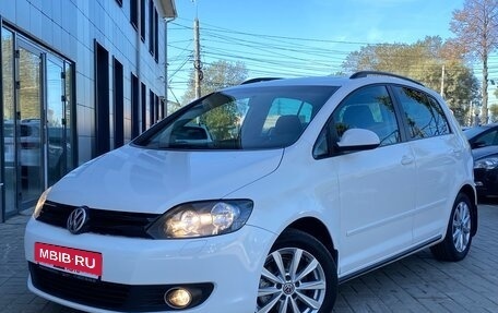 Volkswagen Golf Plus II, 2011 год, 799 000 рублей, 31 фотография