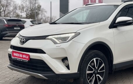 Toyota RAV4, 2017 год, 2 400 000 рублей, 19 фотография