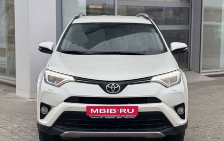 Toyota RAV4, 2017 год, 2 400 000 рублей, 17 фотография